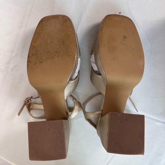 MATISSE Gold Robin Heels - Picture 10 of 12